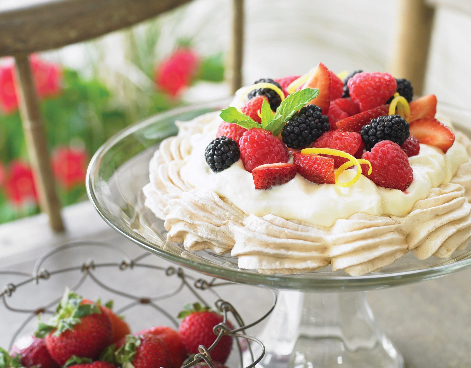 Pretty Pavlova - Julia Usher