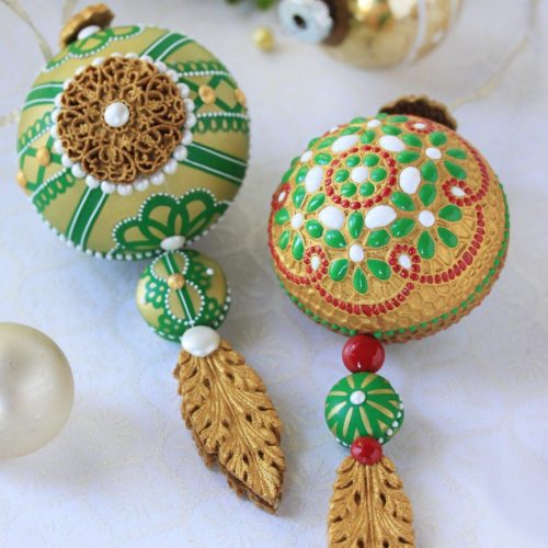 Embossed Ornaments - Vertical Duo Darker - 3-D Cookies Gallery