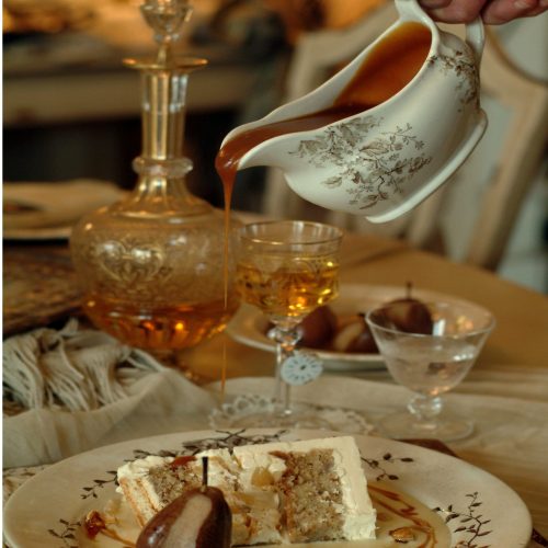 Deserts with Design - Cake Pear Slice