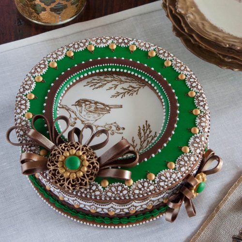 Wilton - Fancy Cookie Box Close-up - 3-D Cookies Gallery