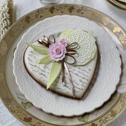 TBF Cookies - Mod Heart Vertical - 2-D Cookies Gallery