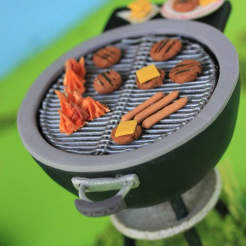 Grill with Side Table Top Down Close - 3-D Cookies Gallery