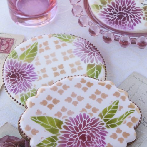 Chrysanthemum - Simple Round Cookie with Message - No Message - Stenciled Cookies Gallery
