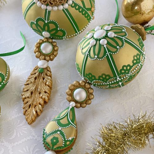 One Sweet Christmas - Green Ornament Side View - 3-D Cookies Gallery