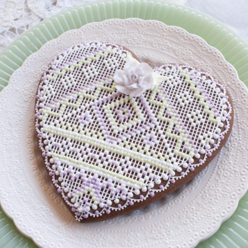 Purple Needlepoint Heart - Distant - 2-D Cookies Gallery