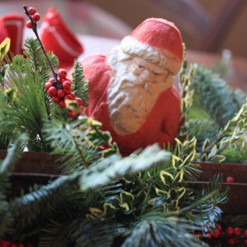 Color Me Christmas - Santa Closer in Arrangement