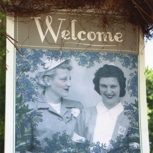 Mom Deserves Best - Welcome Banner